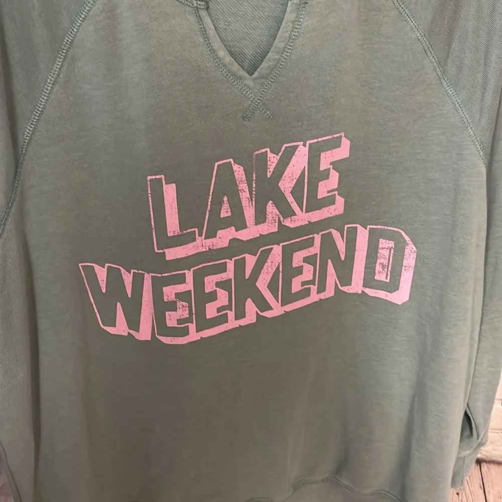 Maurices Blue and Pink "Lake Weekend" "Sunny Days Ahead" Crewneck - Picture 4 of 6